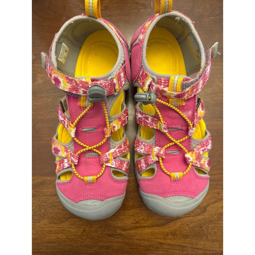 Keen Seacamp II CNX Kids Hiking Sandals Pink Yellow Size 5 Big Kid 1014430